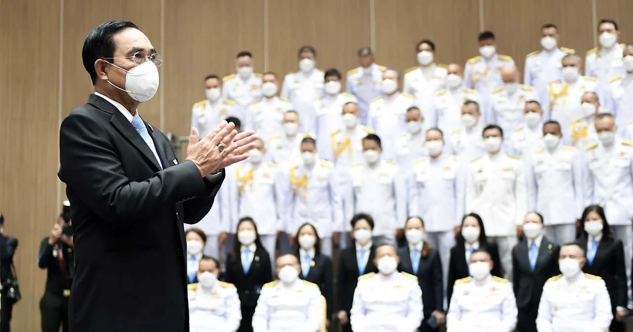 นายกฯ ฝาก นศ.วปอ.รุ่น 64 ขอกล้าหาญยืนในโรงหนัง ย้ำทุกคนเท่าเทียม