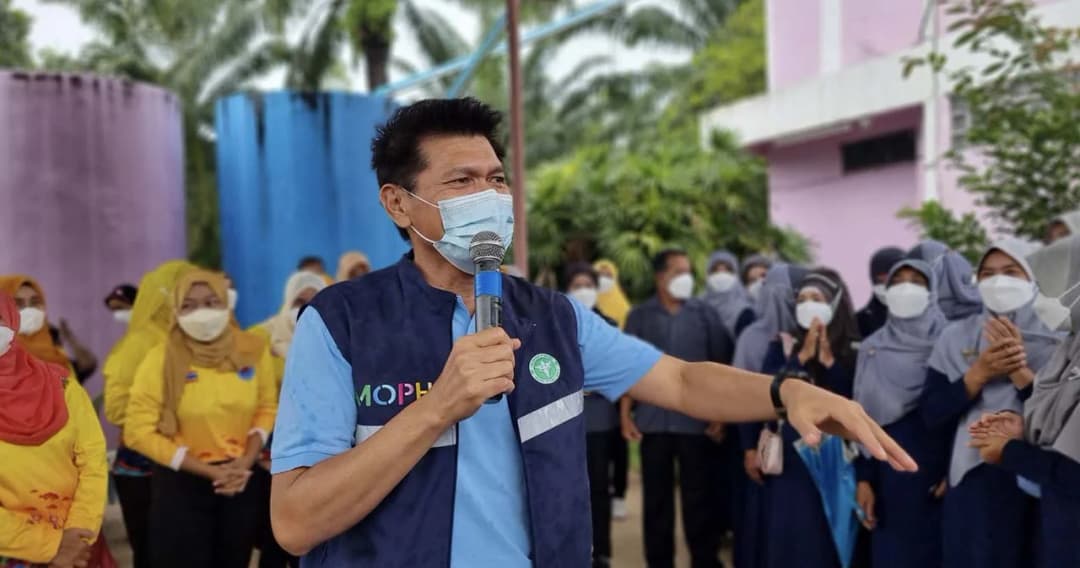 สาธิต เผย สธ.เตรียมชง ครม. ให้ค่าตอบแทน อสม. 1,500 บาท ตลอดชีพ