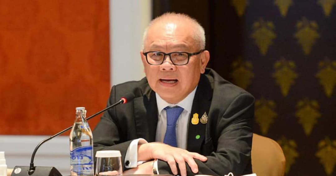 ‘สุพัฒนพงษ์’ ส่งผู้บริหารพลังงาน รับม็อบรถบรรทุก 16 พ.ย. ยังยืนยันตรึงดีเซลไม่เกิน 30 บาท