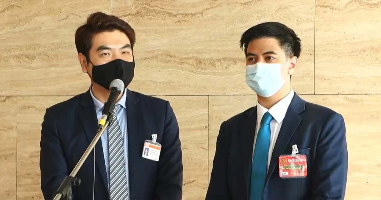 ร่างฯ คว่ำ ‘พริษฐ์’ ย้ำถ้ารธน. 60 ยังอยู่ วิกฤติประเทศไม่จบ ‘ปิยบุตร’ ฝากพรรคการเมืองผลักดันเป็นนโยบาย