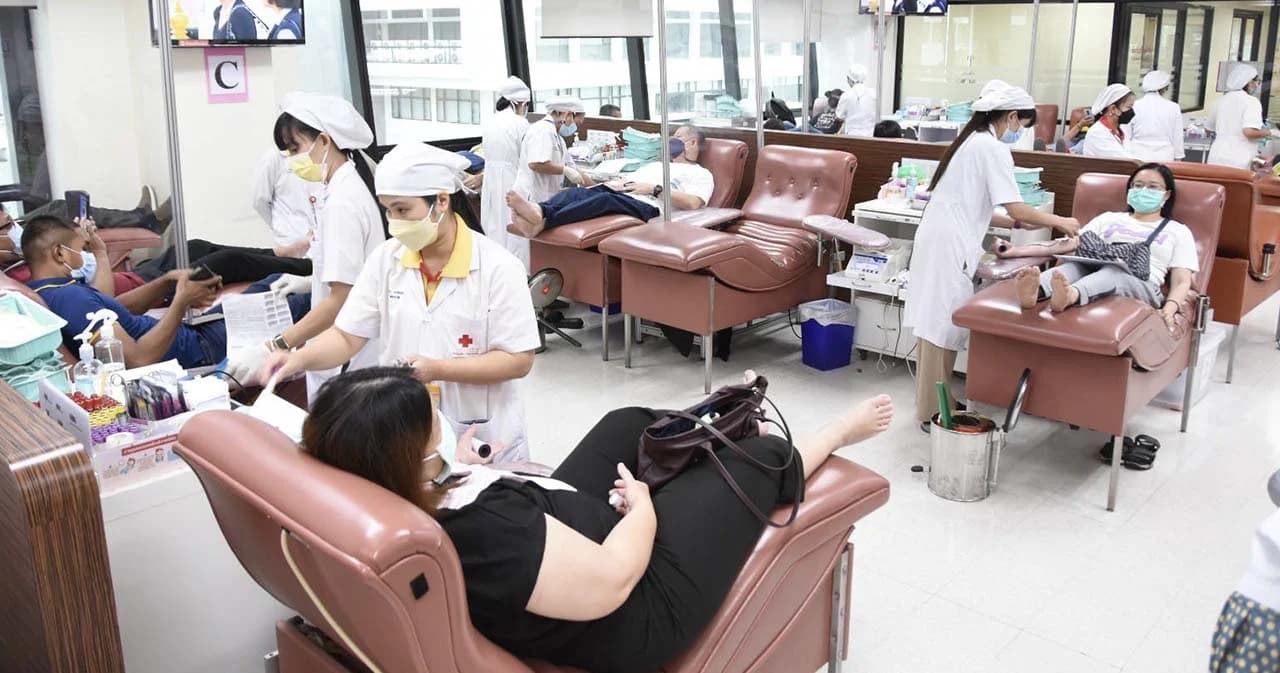 กาชาดขอช่วยบริจาคด่วน พบ รพ.ทั่วประเทศขาดเลือด ไม่พอรักษา-ผ่าตัด