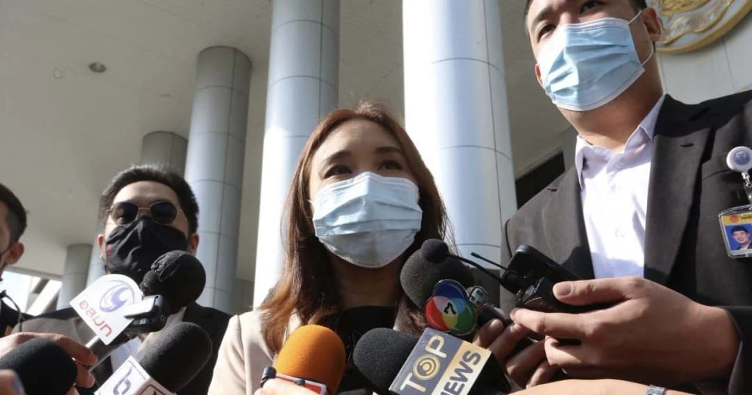 ‘ก้าวไกล’ นำทีม ‘คนกลางคืน’ ฟ้องแพ่งเรียกค่าเสียหายจากรัฐ ปมมาตรการสั่งปิดร่วมปี