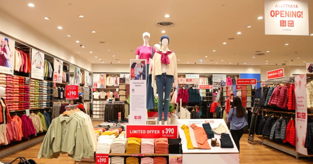 ยูนิโคล่ เปิดสาขาแรกในเซ็นทรัล อยุธยา ซื้อ Mask แถม สายคล้องผักตบชวา สนับสนุนผลิตภัณฑ์ชุมชน