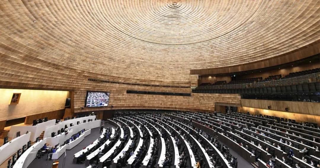 สภาเห็นชอบตั้ง กมธ.ศึกษาบ่อนกาสิโนถูกกฎหมาย ‘ชัชวาลล์-มงคลกิตติ์’ ร่วมนั่ง