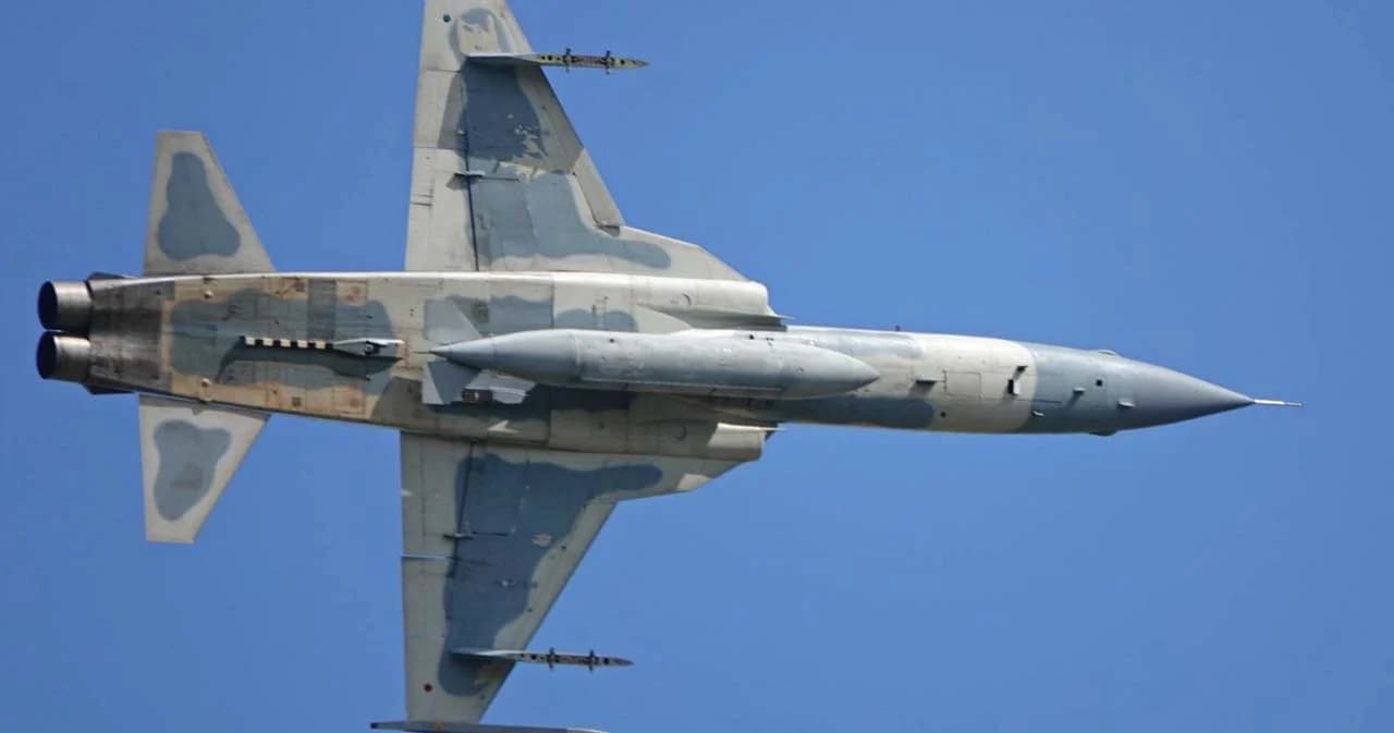 ทอ.เผยสาเหตุอุบัติเหตุ F5 ตก คาดบินชนนกขนาดใหญ่ นักบินเขียนเล่านาทีสละเครื่อง