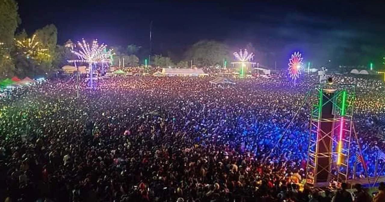 หวั่นโควิดระบาด สธ. สั่งงดคอนเสิร์ตงานช้างแฟร์สุรินทร์ 2 วัน หลังคนแห่ดูแน่น