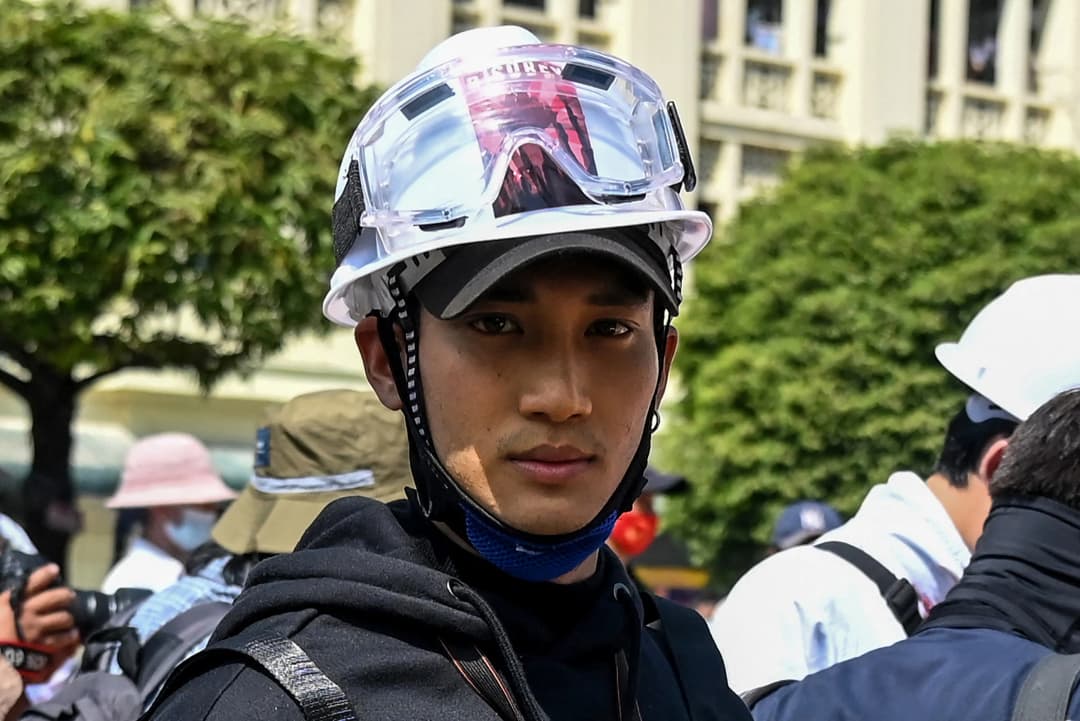 เมียนมาปล่อยตัว ‘ไป่ ทาคน’ นายแบบต่อต้านรัฐประหาร พร้อมผู้มีชื่อเสียงอีก 5 ราย