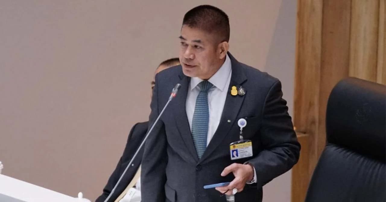 เปิดบัญชีทรัพย์สิน ‘ธรรมนัส’ หลังพ้น รมต. มี 758 ล้าน พร้อมภรรยา2 คน บุตร 7 คน แจ้งถือครองรถหรู-เครื่องเพชร