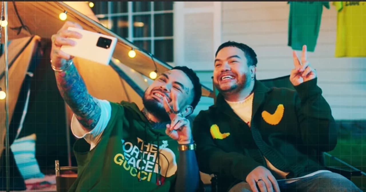 ‘ฟินที่สุดเลย’ บทเพลงน่ารัก จากสองเพื่อนรัก URBOYTJ X OAT PRAMOTE