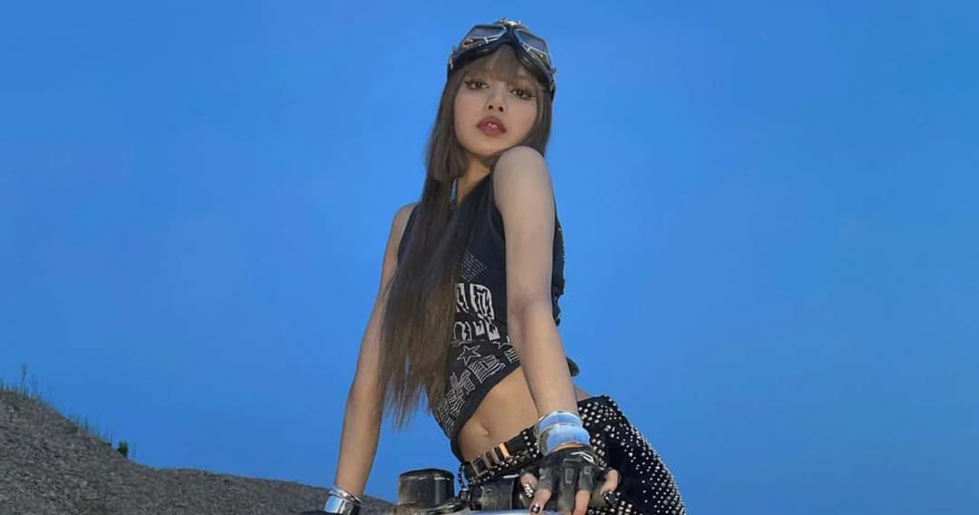 ‘ลิซ่า BLACKPINK’ สร้างปรากฏการณ์ใหม่ ส่ง 2 เอ็มวีซิงเกิล ‘LALISA’ เเละ ‘Money’ มียอดวิวบนยูทูบทะลุ 400 ล้านวิว