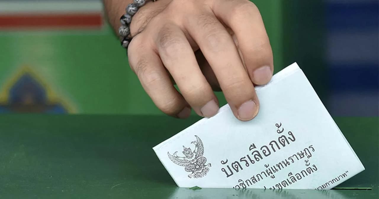 โค้งสุดท้ายเลือกตั้งซ่อมชุมพร-สงขลา ศึกศักดิ์ศรี ‘ปชป. – พปชร.’ สะท้อนการเมืองอนาคตภาคใต้