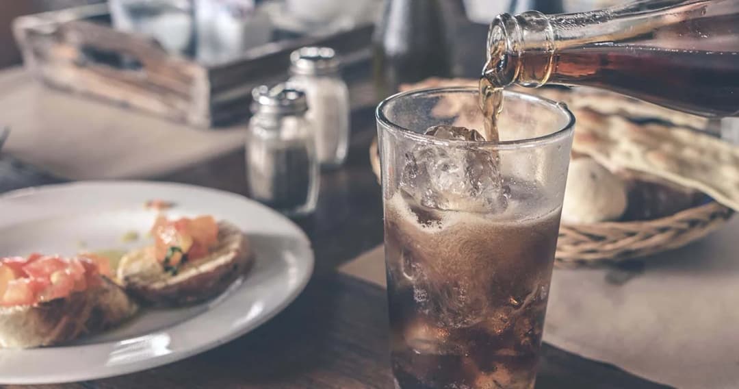 ‘จุรินทร์’ สั่งห้ามขึ้นราคาน้ำอัดลม ตั้งวอร์รูมแก้ปัญหาราคาสินค้า