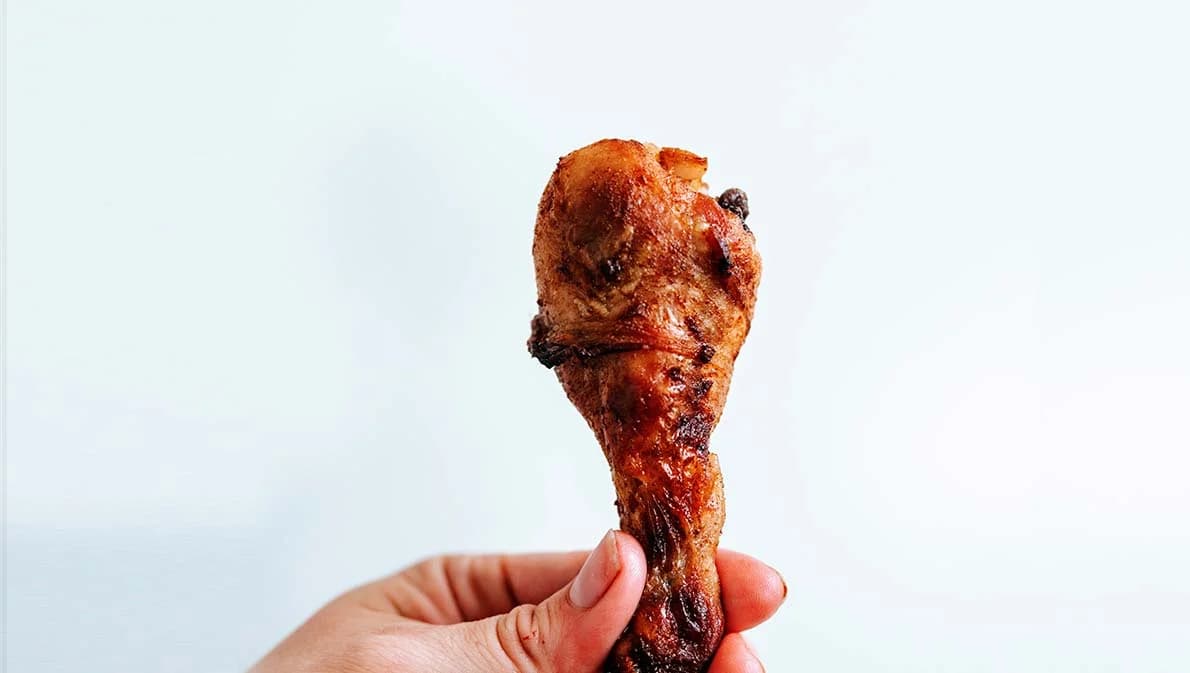 ตรึงราคาไก่สด 3 ห้างค้าปลีก ขายไก่สดที่ราคา 60-65 บาท/กก.