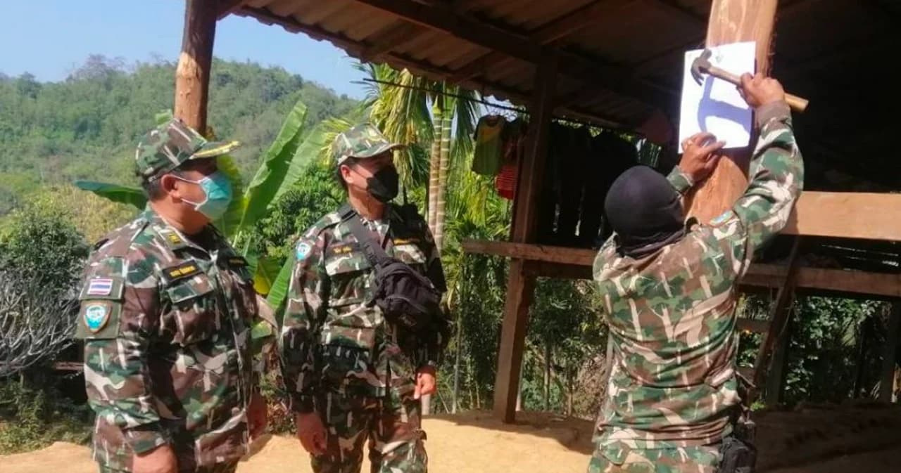 อุทยานฯ สั่งขับไล่- รื้อถอนบ้าน ครอบครัว 5 นายพรานล่าเสือโคร่งทองผาภูมิ ออกจากพื้นที่