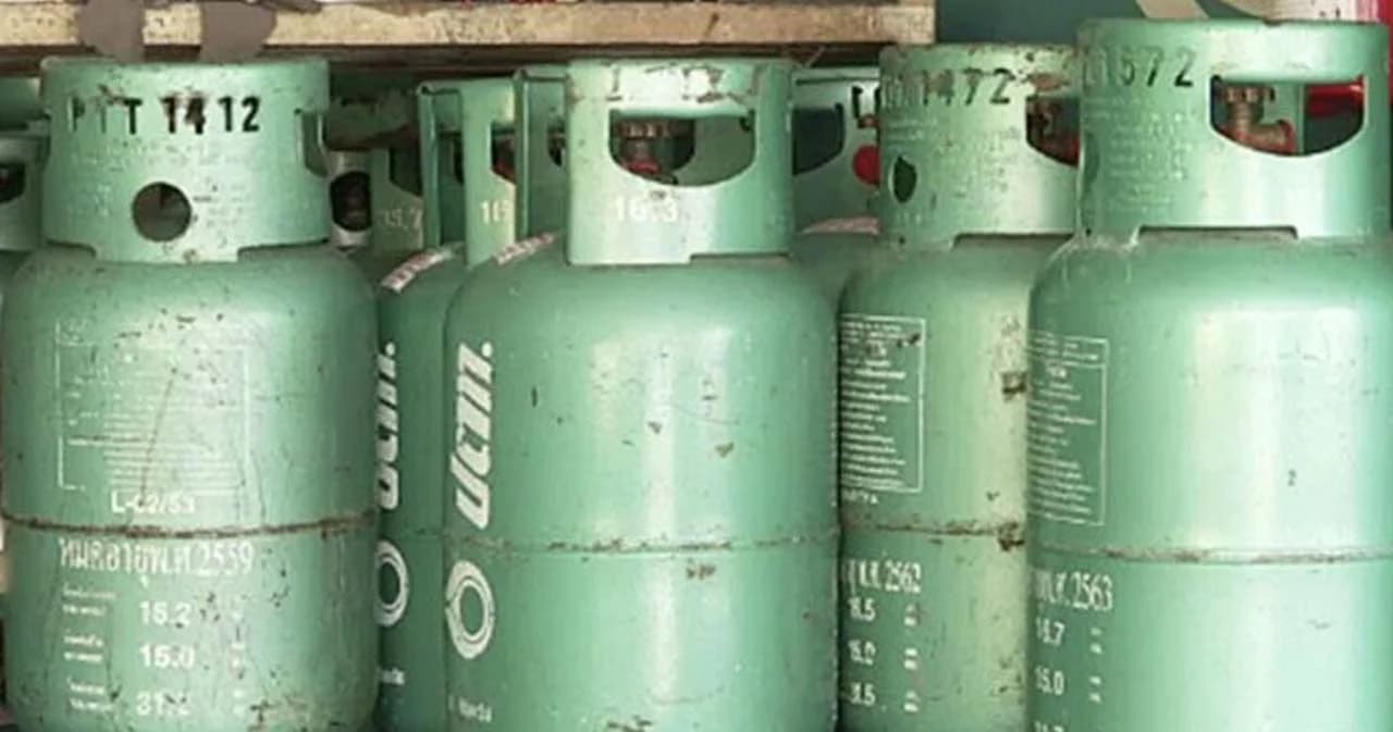 นายกฯ ประชุมด่วนรับมือพลังงาน ตรึงราคาดีเซล-ก๊าซหุงต้ม ถึง 31มี.ค.นี้ ช่วยปชช.-ร้านอาหาร