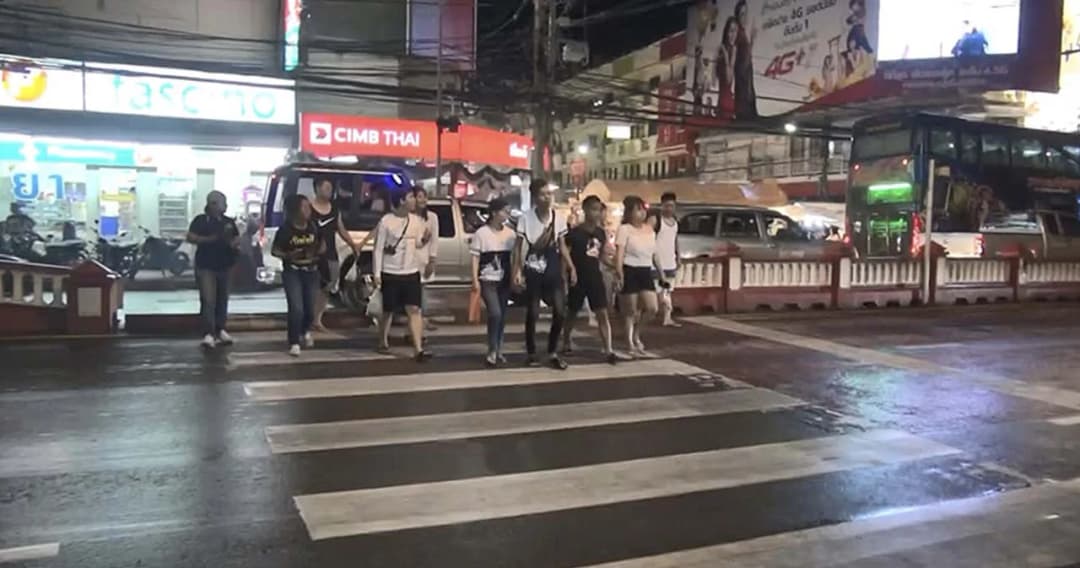 ‘ชัชชาติ’ ชี้รถชนคนข้ามทางม้าลาย  เพราะผู้ใช้รถขาดวินัยจราจร แนะกวดขัน-ลงโทษสถานหนัก