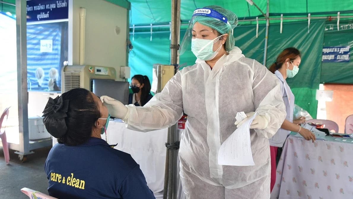 จับตาโอมิครอน BA.2 กระจายมากขึ้น ศูนย์จีโนมฯ พบไทยติดเชื้อแล้ว 2 ราย