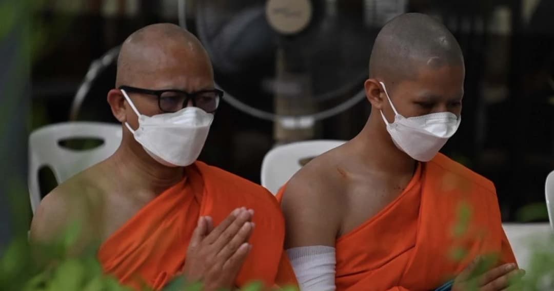 ‘พระนรวิชญ์’ เผย จะสึกวันพรุ่งนี้ (26 ม.ค.) สภาพจิตใจยังไม่ดี ยืนยันบิ๊กไบค์ซื้อมาถูกกฎหมาย