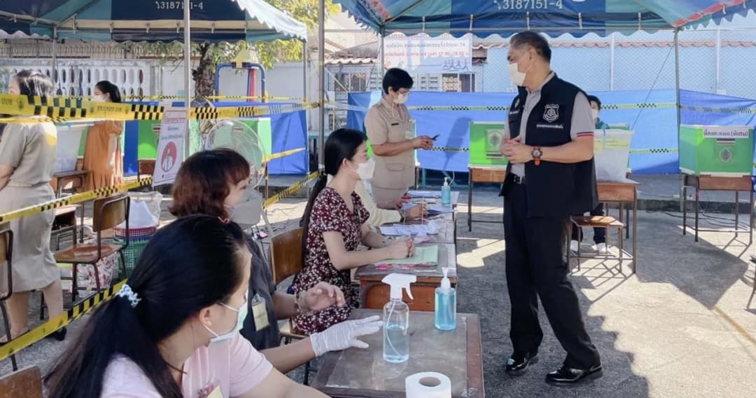 เลือกตั้งซ่อมหลักสี่คึกคัก กกต.ยังไม่พบซื้อสิทธิ์ขายเสียง  คาดไม่เกินสี่ทุ่มรู้ผลไม่เป็นทางการ