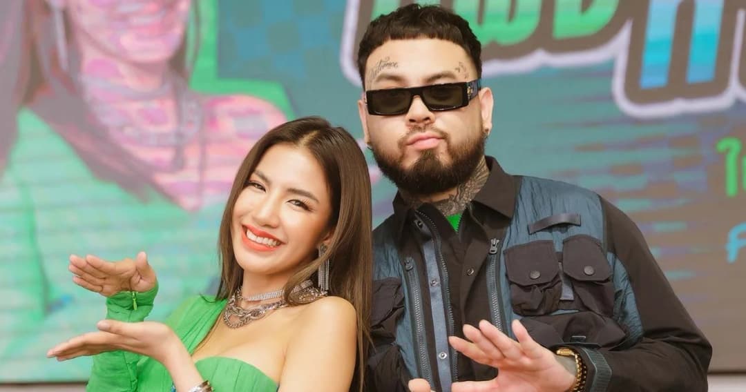 ‘ใบเตย อาร์สยาม-URBOYTJ’ กลับมาประชันท่าแดนซ์แน่นอกส่งเอ็มวี ‘ที่พึ่งทางไลน์’ แซ่บทะลุ 4 ล้านวิว