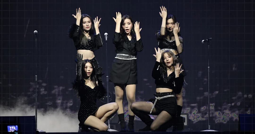 ภาพบรรยากาศ BNK48 Charaline 1st Fanmeet ตอน สุภาพสตรีชราเทพี ณ วังเวงวิเวกวิเหวงโหวง