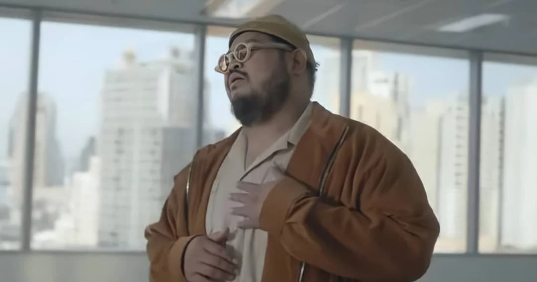 ‘ป๊อบ ปองกูล’ ถ่ายทอดอารมณ์ของคนรอ  ผ่านซิงเกิลใหม่ ‘เวลา’