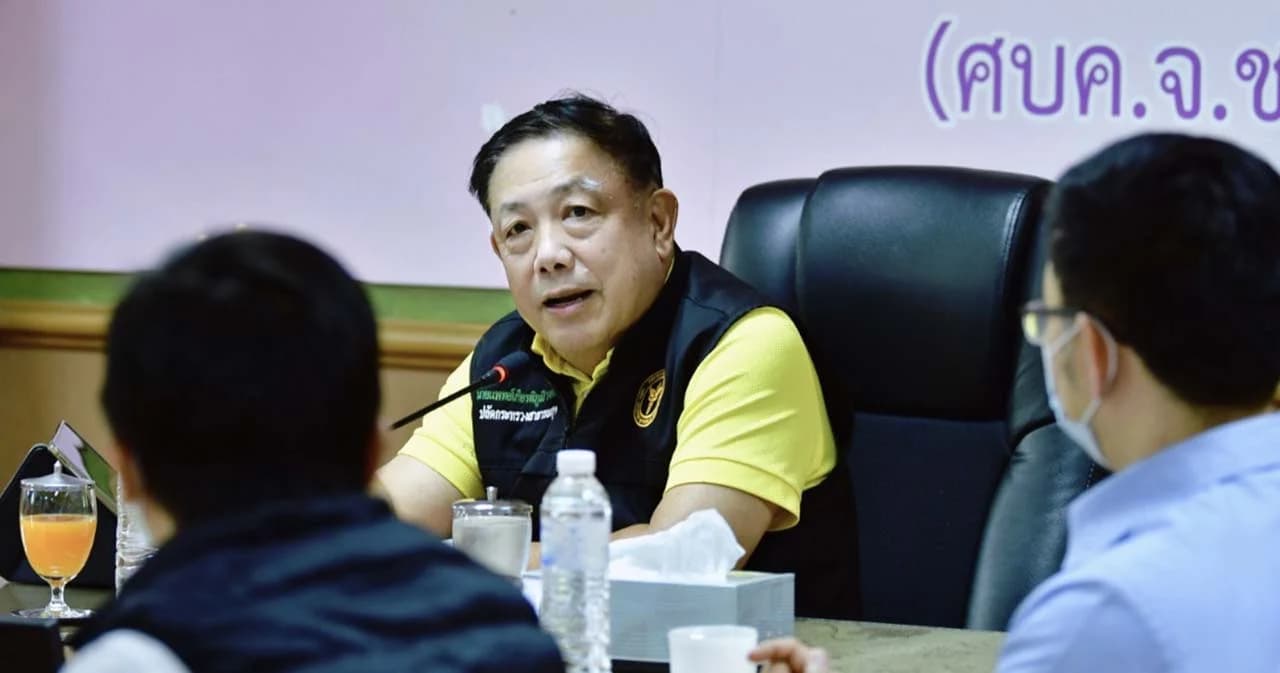 ปลัด สธ.เผยเตือนภัยโควิดระดับ 4 ทุกจังหวัดหวังคุมการระบาดคงที่ หวั่นประชาชนลืมแนวทางปฏิบัติตัว