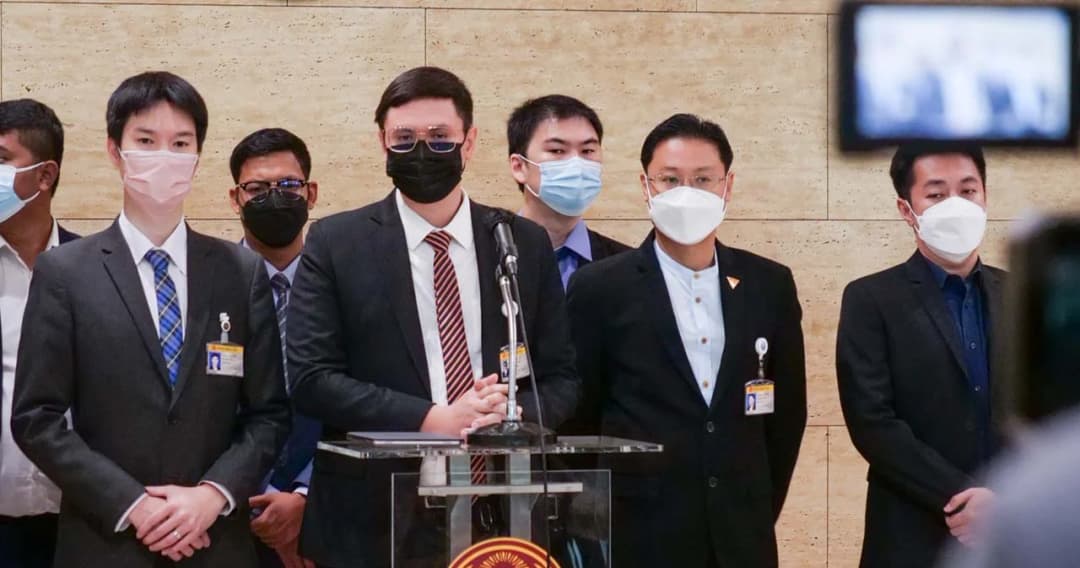 ก้าวไกล เตรียมยื่นฟ้อง 5 รมต. ต่อ ป.ป.ช. “ค้ามนุษย์-โรคASF-น้ำมันรั่วระยอง-ทุจริตสถานีกลางบางซื่อ”