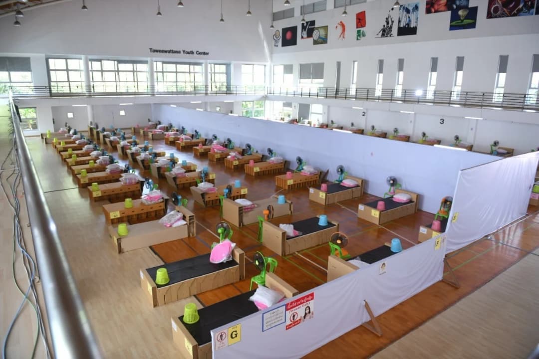 เปิดศูนย์พักคอยเพิ่มอีก 9 แห่งในกทม. เพิ่ม 970 เตียงรับผู้ป่วยโอไมครอน