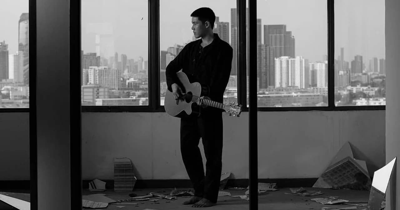 ‘โอปอ ประพุทธ์’ คัมแบ็คในรอบ 3 ปี ปล่อยซิงเกิลใหม่ ‘คาราคาซัง’