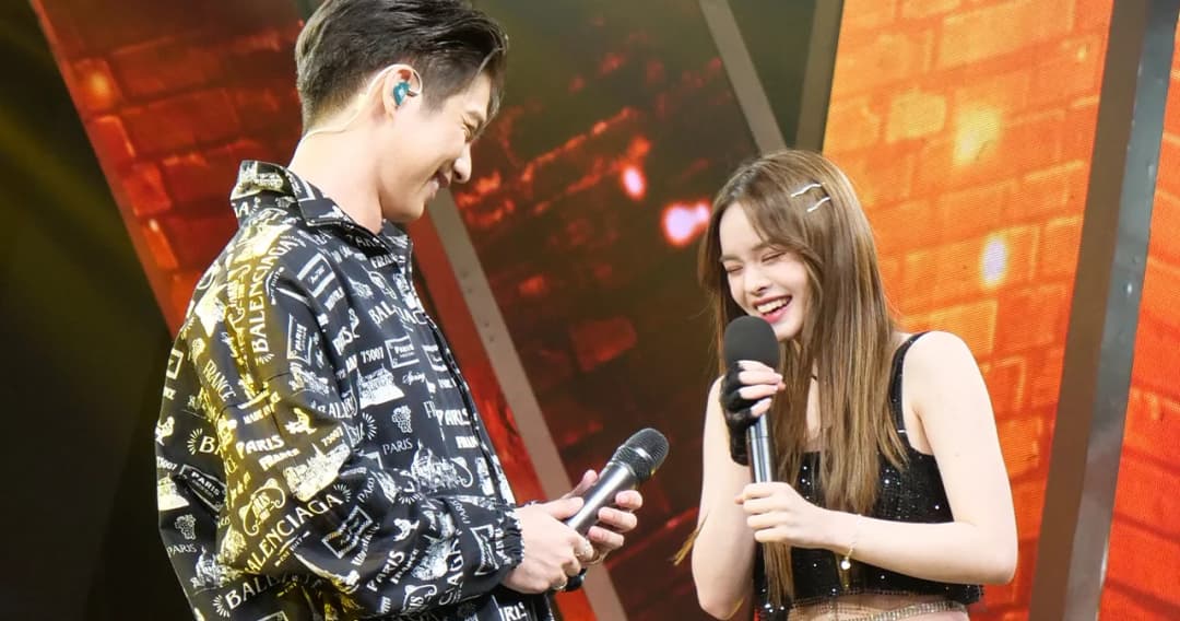 ‘ไบร์ท วชิรวิชญ์’ เซอร์ไพรส์ร้องเพลง At My Worst  คู่ ‘แอลลี่’ ในรายการร้องข้ามกำแพง