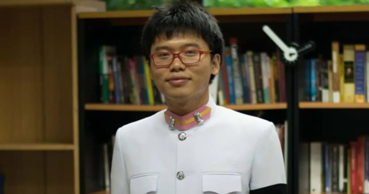 จุฬาฯ สั่งปลด ‘เนติวิทย์’ พ้นจากนายก อบจ. ปมเหตุ เชิญ ‘ปวิน – รุ้ง – เพนกวิน’ มาต้อนรับนิสิตใหม่