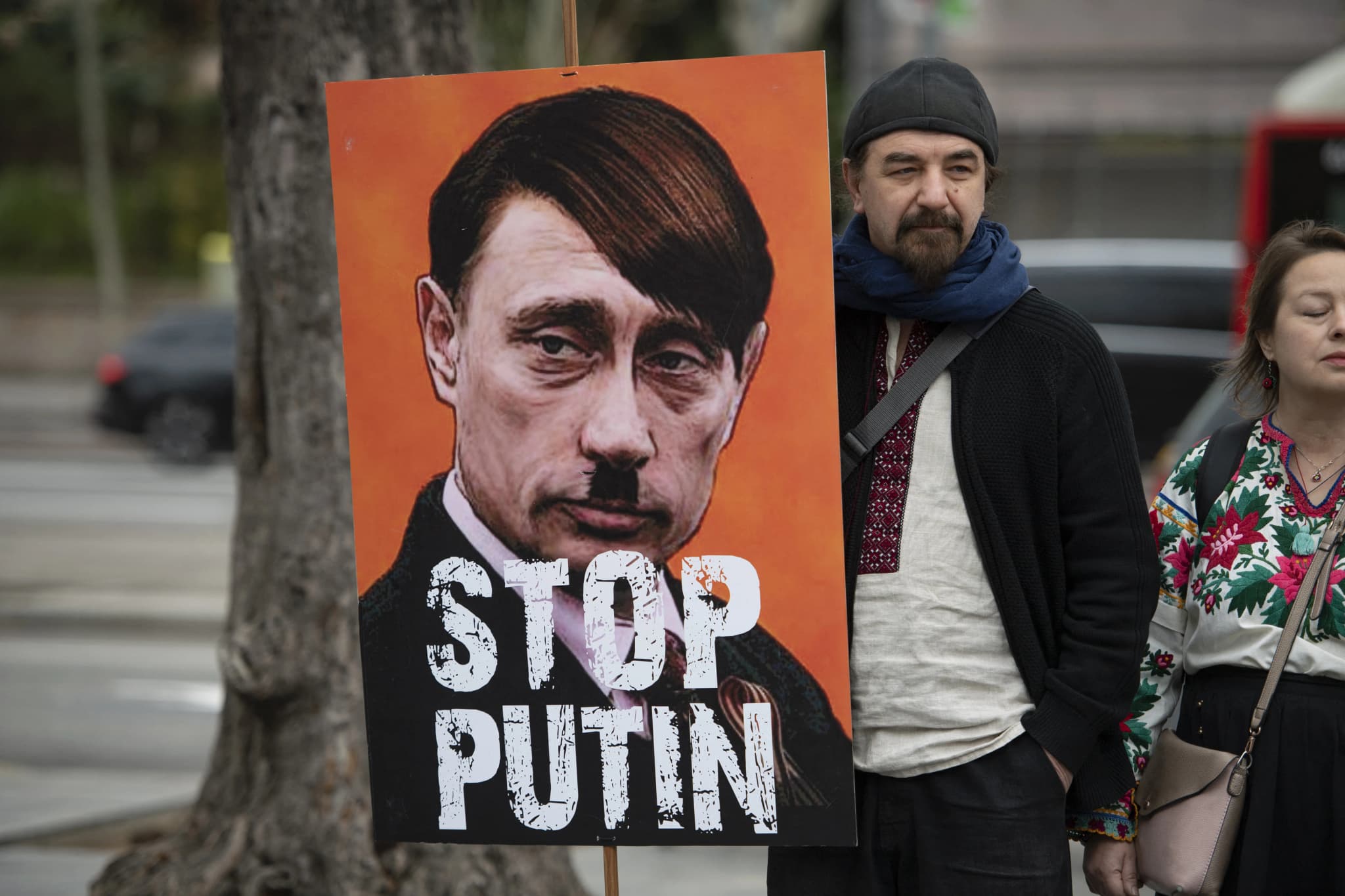 ยูเครนร้องศาลโลก ขอช่วยหยุดรัสเซียบุกรุก