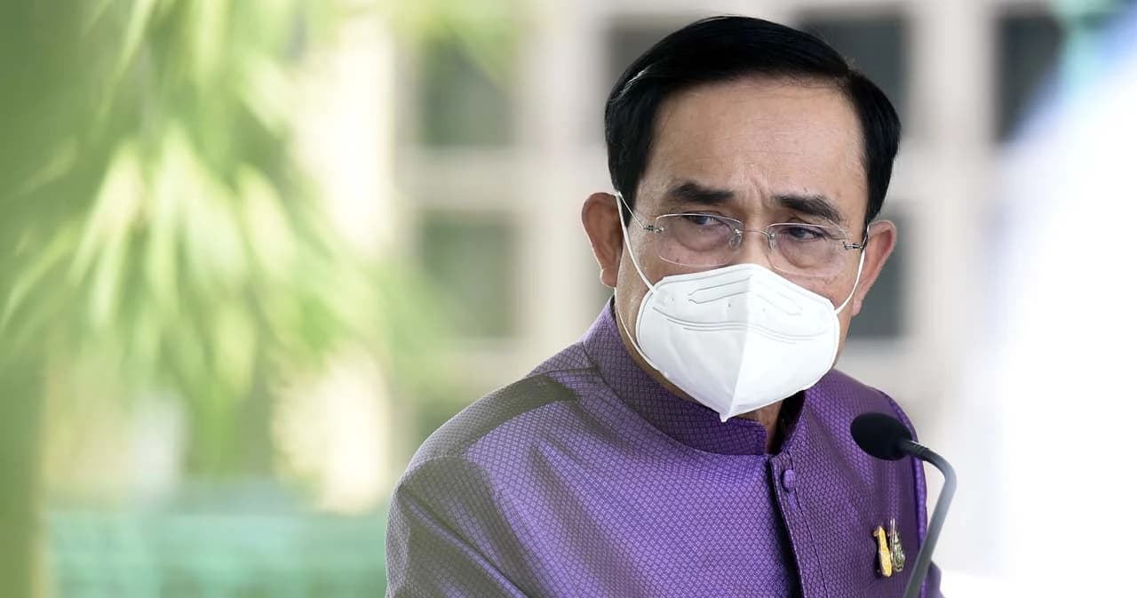 ภาคใต้น้ำท่วม ใครยังไม่ได้รับความช่วยเหลือ ‘พล.อ.ประยุทธ์’ บอกให้ใช้ช่องทางภาครัฐร้องเรียน