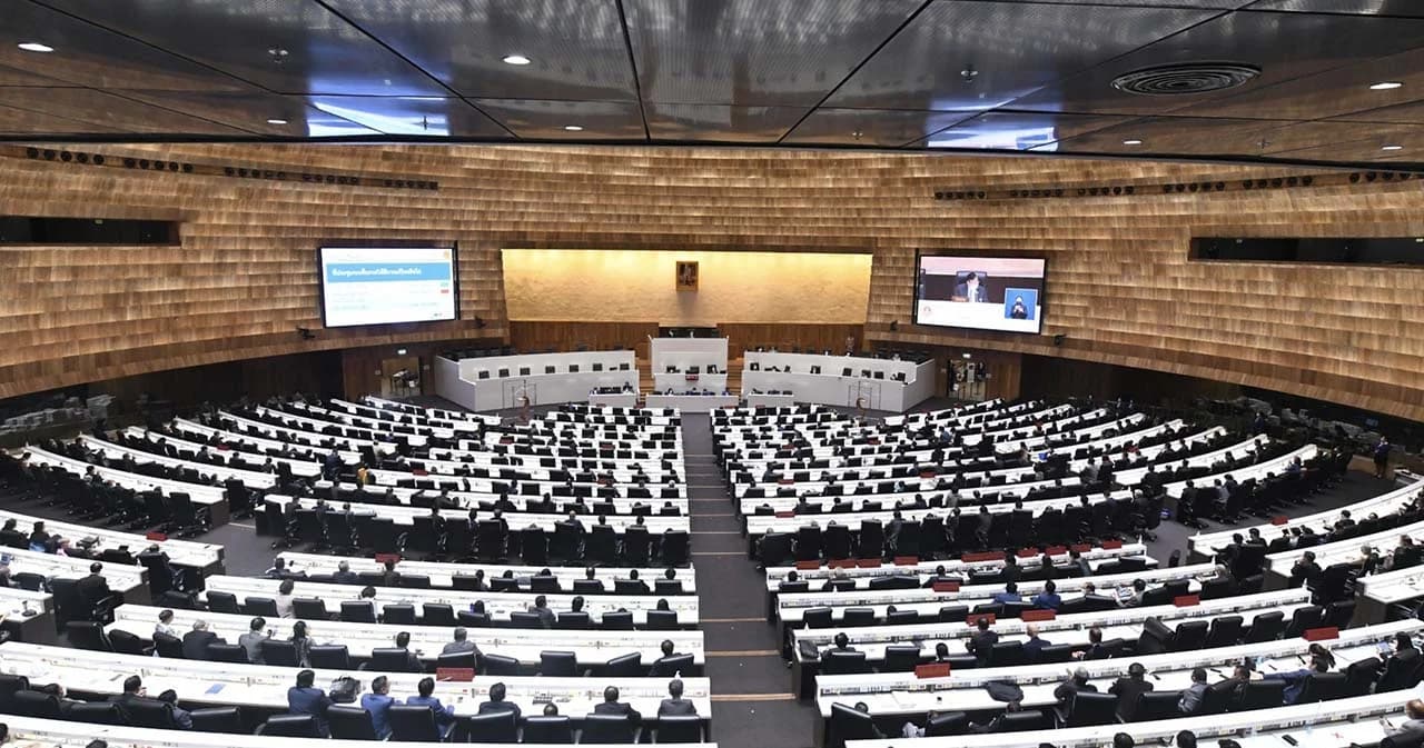 ‘วัชระ’ เผยคลิปน้ำรั่วรัฐสภาซ้ำ เหตุท่อน้ำประปาแตก