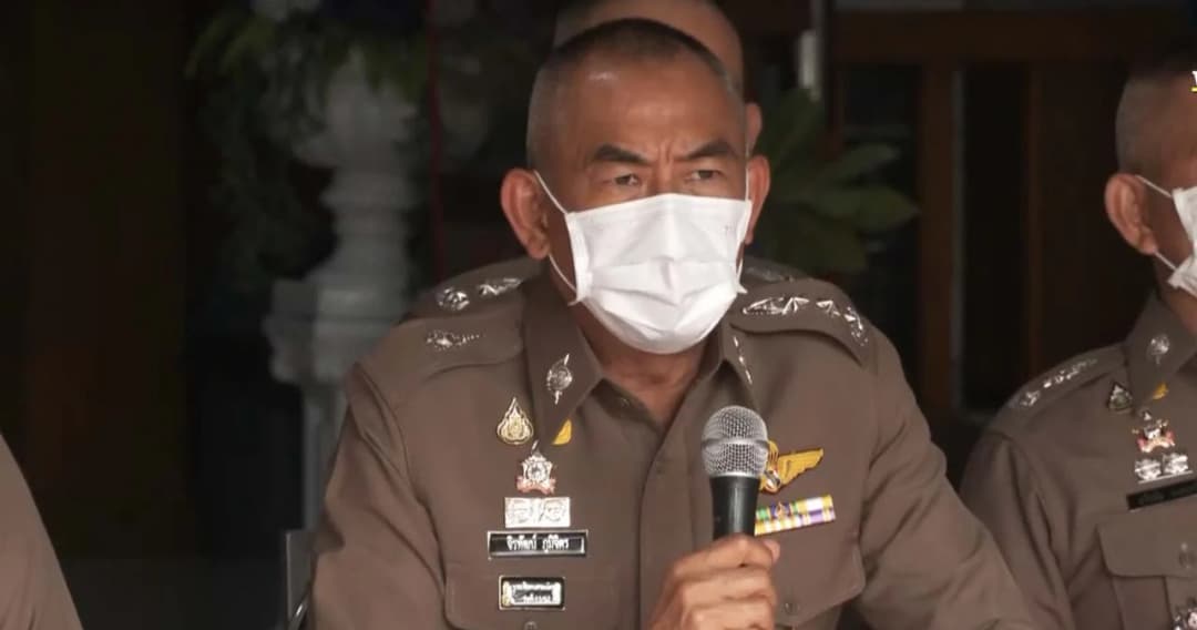 คืบหน้าคดี ‘แตงโม’ ผบช.ภ.1 เผยขณะเกิดเหตุ ‘โรเบิร์ต’ เป็นคนขับเรือ ยันไม่มีให้เงิน 3 ล้านล้มคดี