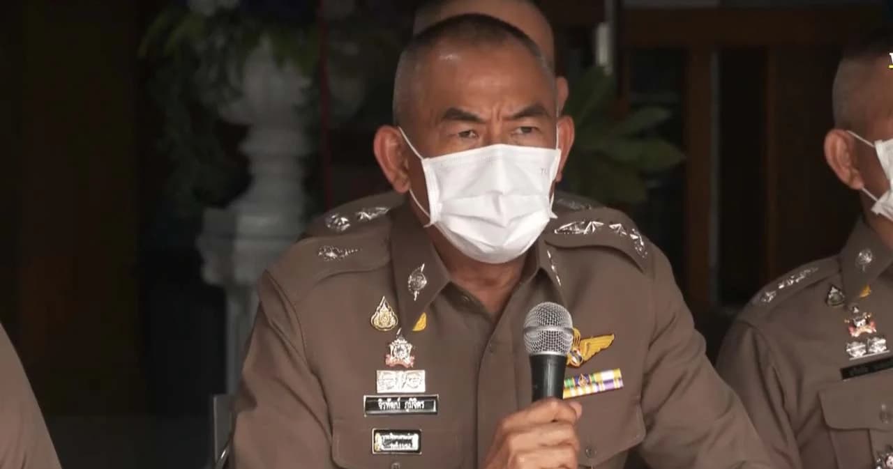 คืบหน้าคดี ‘แตงโม’ ผบช.ภ.1 เผยขณะเกิดเหตุ ‘โรเบิร์ต’ เป็นคนขับเรือ ยันไม่มีให้เงิน 3 ล้านล้มคดี