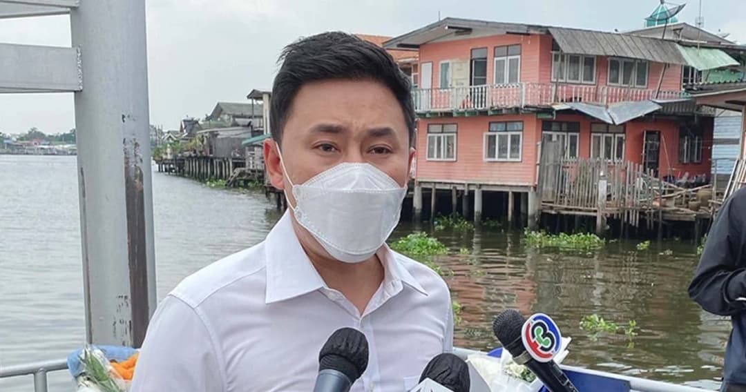 ‘ทนายตั้ม’ เข้าพบ ผบช.ภ.1  เผย แนวโน้มสำนวนคดี ‘แตงโม’ สรุปเป็นอุบัติเหตุ