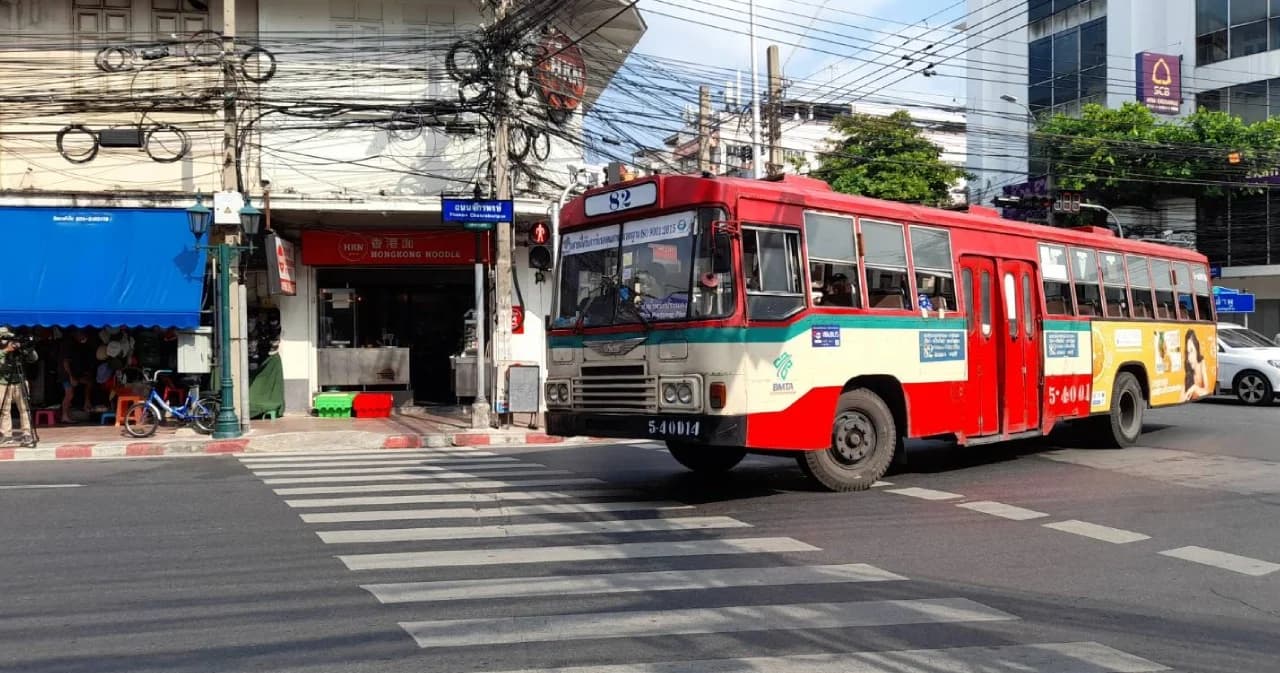 ขสมก. ตั้งกรรมการสอบ คนขับรถเมล์สาย 82 ชนหญิงข้ามทางม้าลายเสียชีวิต พร้อมเยียวยาครอบครัวผู้เสียชีวิต