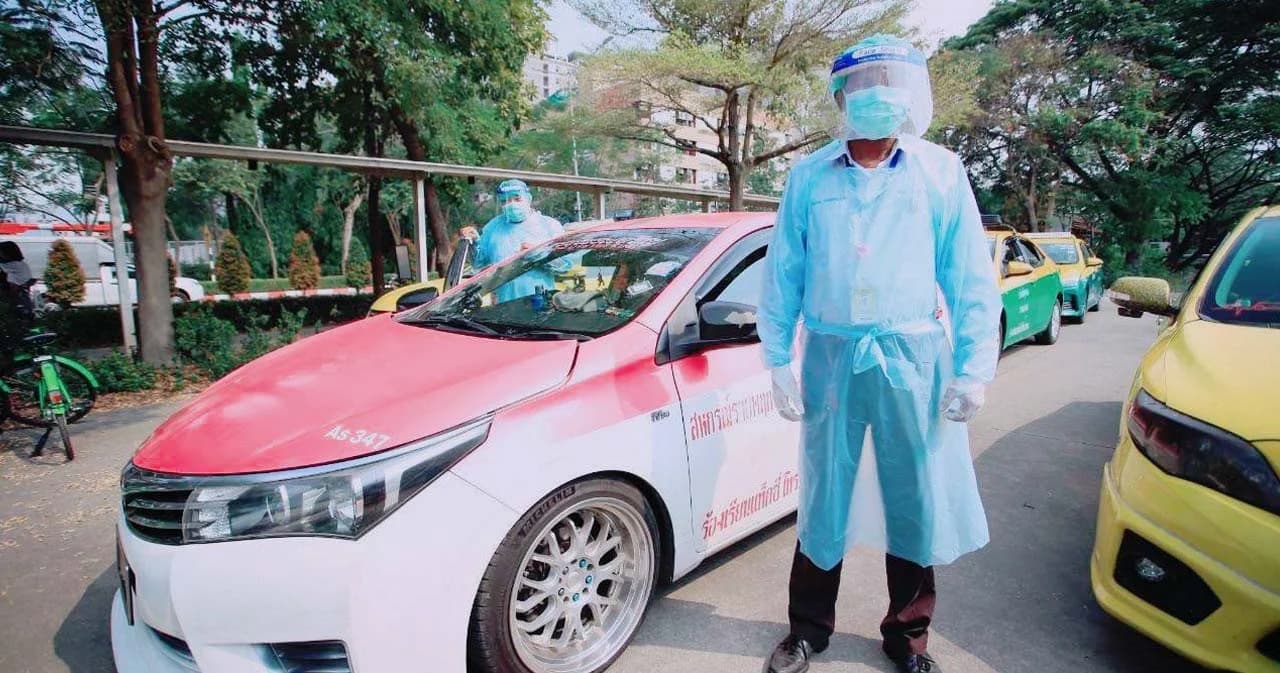 สอบ ‘TCAS 65’ วิถีใหม่วันแรก รับส่ง นักเรียนติดโควิด-กลุ่มเสี่ยง ไปสนามสอบพิเศษ