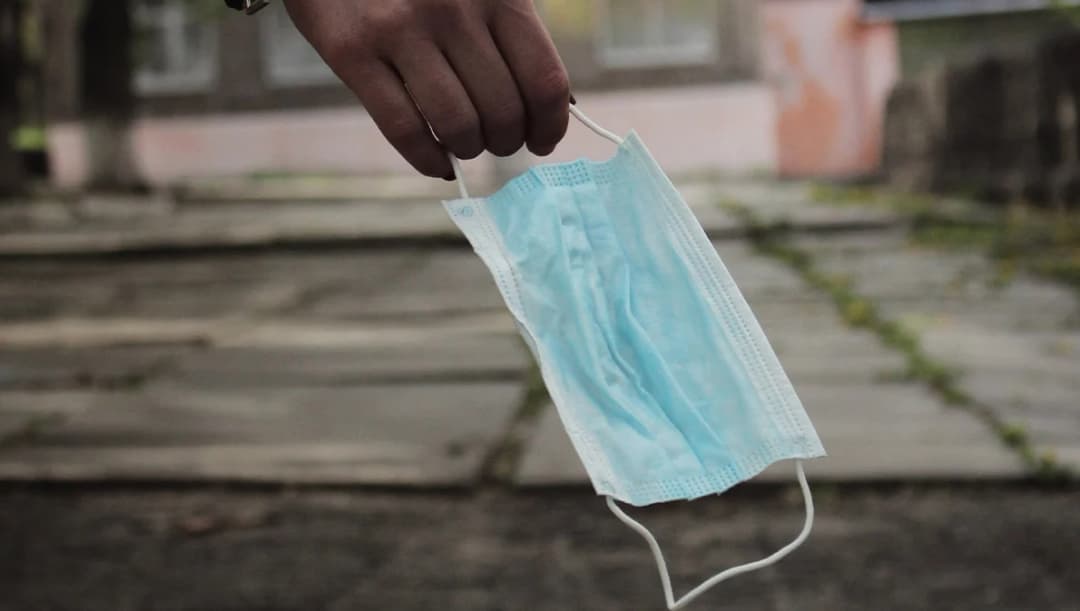 สธ.วางแผนให้ถอดหน้ากากอนามัยได้ นำร่องในพื้นที่สวนสาธารณะ น