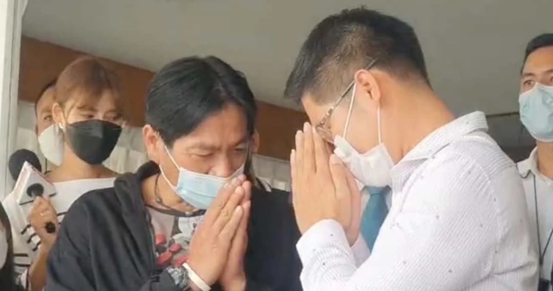 ‘มงคลกิตติ์’ ขอโทษ ‘คนหาปลา’ ปมคลิปที่ระบุว่า ‘แตงโม’ ตกเรือ แล้วไม่ช่วยเหลืจนโดนทัวร์ลง