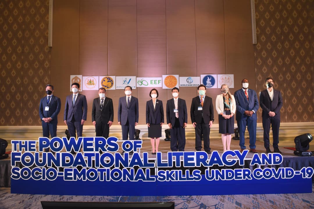 โควิด-19 : ความท้าทายใหม่กับการพัฒนาทักษะและความพร้อมให้แก่ประชากรวัยแรงงานของไทย