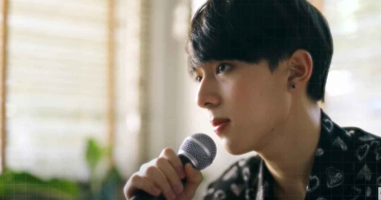 ‘นุนิว’ ถ่ายทอดอารมณ์เศร้า จับไมค์ COVER เพลง ‘ดึงดัน’