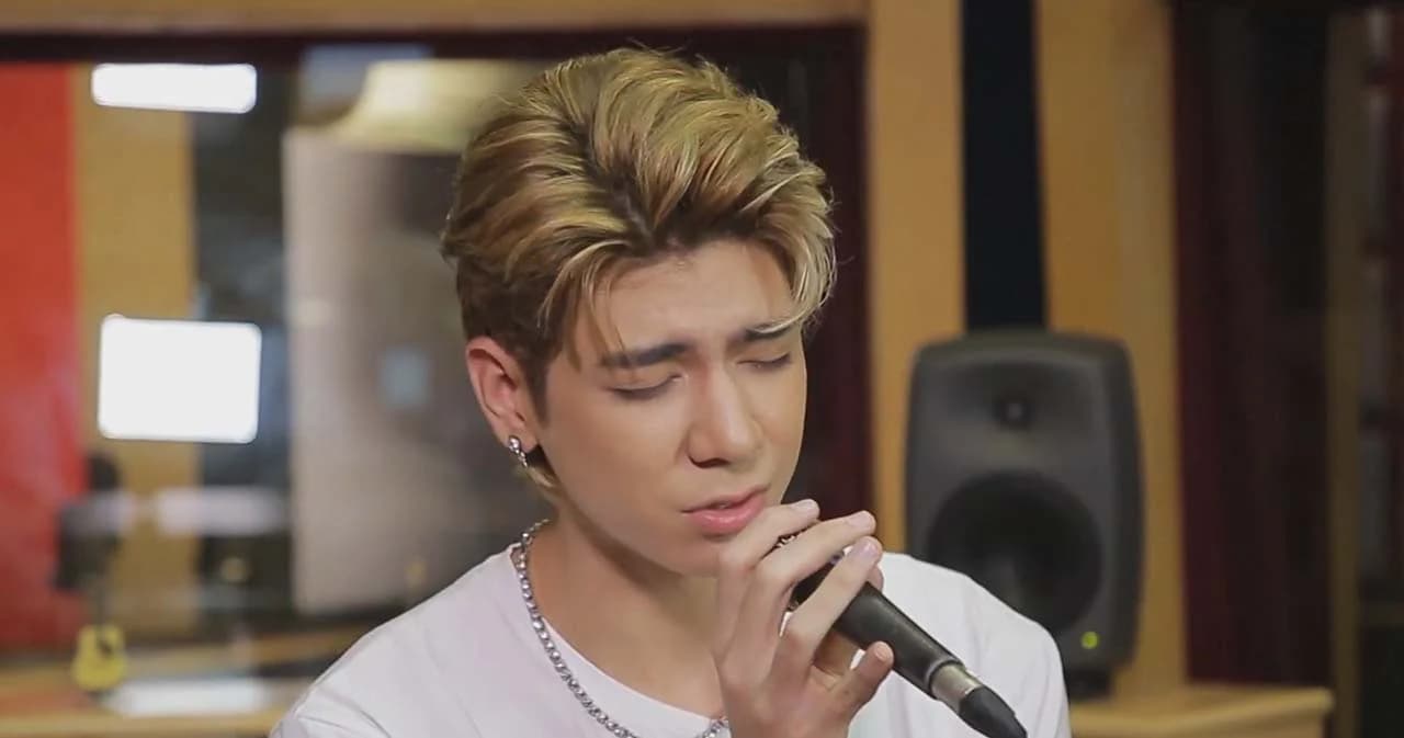 ‘เออร์วิน ATLAS’ โชว์เสียงนุ่มละมุนคัฟเวอร์เพลง ‘ทบทวน’