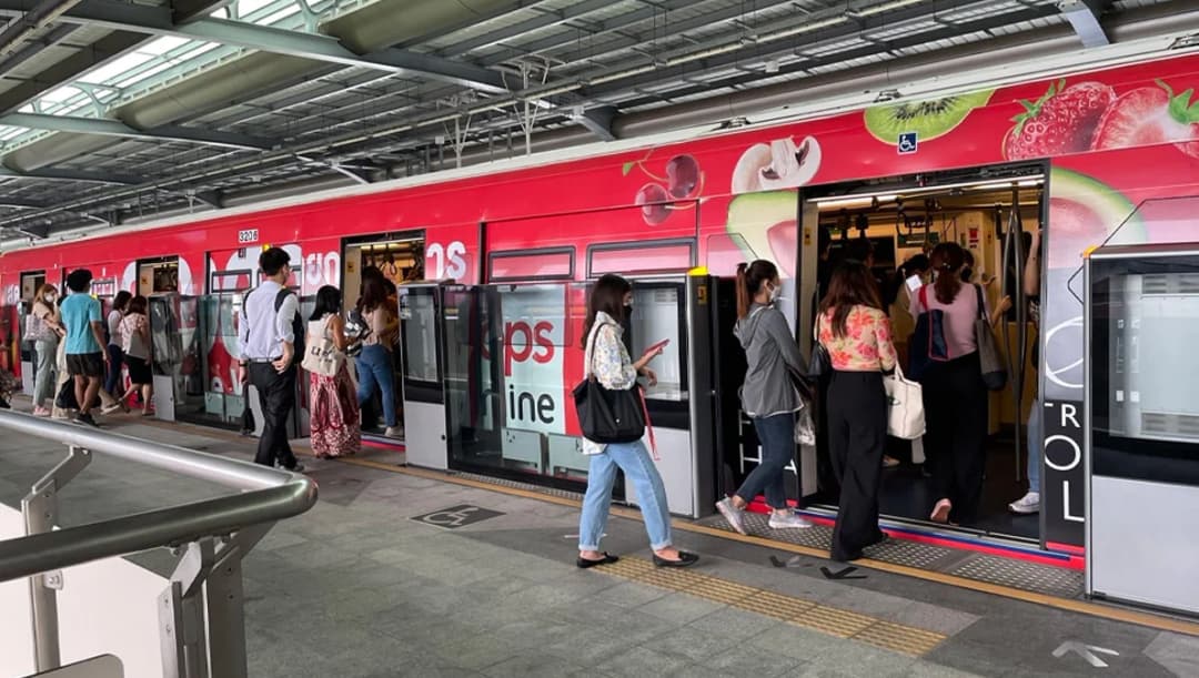 เปิดตัวเลข ปชช.เดินทางด้วยระบบราง สะสม 2 วัน รวม 1.29 ล้านคน