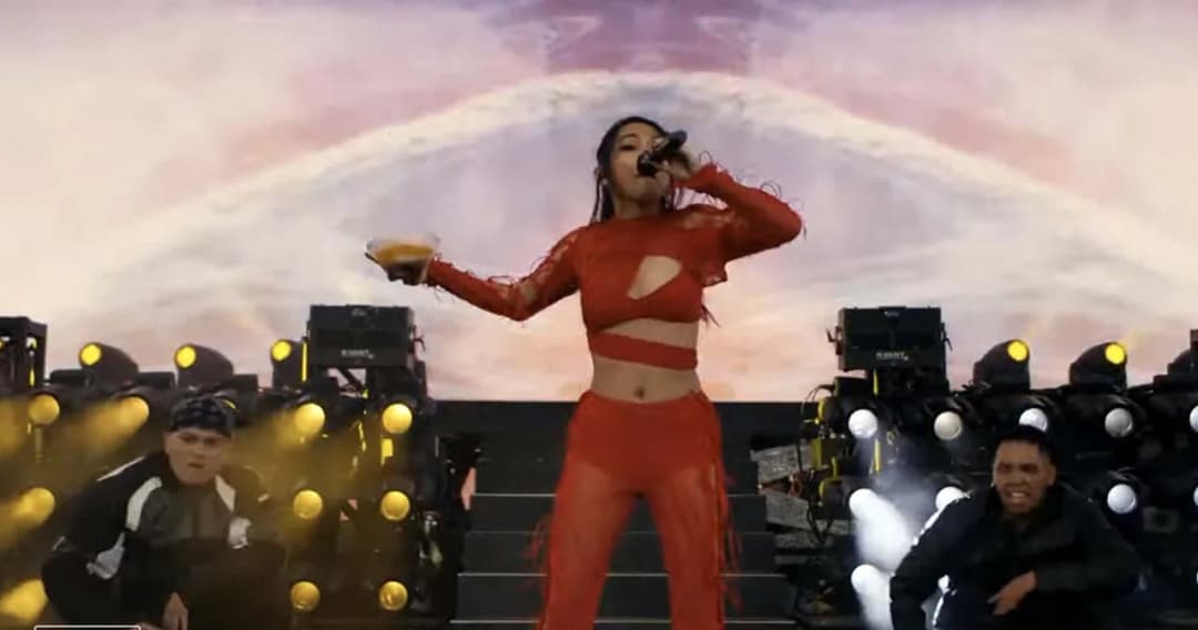 คนการเมืองร่วมชื่นชมการแสดง ‘มิลลิ’ สะท้อนพลังคนรุ่นใหม่