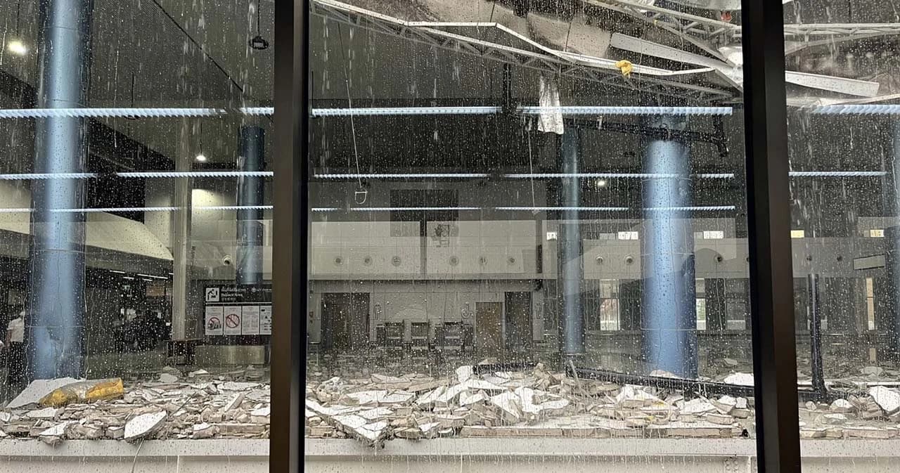 พายุฝนถล่ม สนามบินดอนเมือง กำแพงอาคาร Service Hall พัง