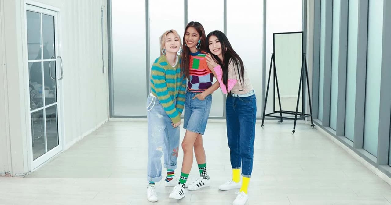 ‘AR3NA’ โชว์แดนซ์เพลง ‘UP TOWN FUNK’ แจกพลังสดใสรับซัมเมอร์