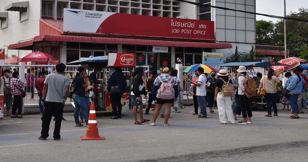 ผู้ค้าสลากรายย่อย ยันขายราคา 80 บาทไม่ได้ เพราะซื้อมาราคาแพงแล้ว